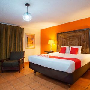 OYO Hotel Hacienda Don Luis, Rosarito