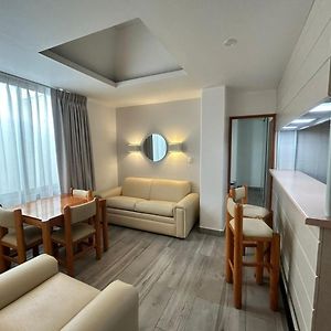 Suites Arquimedes 33